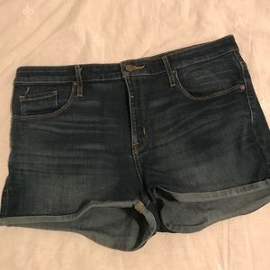 Medium Washed Stretch High Waisted Denim Shorts